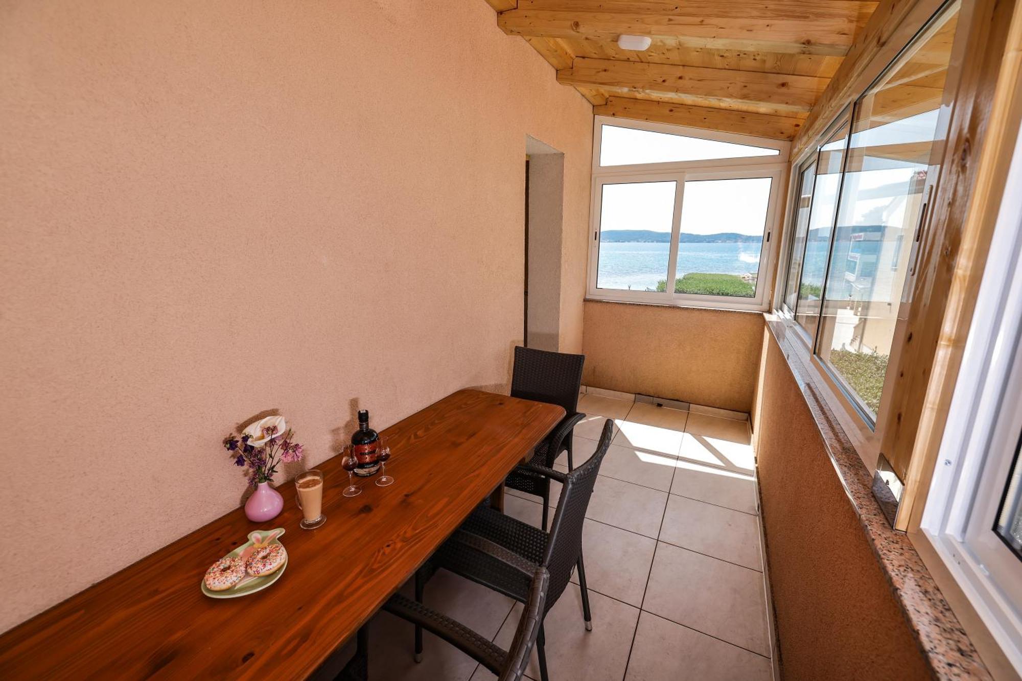 Apartments Becky On A Sandy Beach Without Crowd Sukosan Exterior photo
